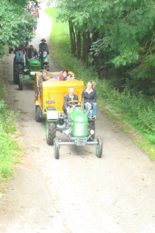 traktorausfahrtnr326072008044.jpg