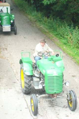 traktorausfahrtnr326072008051.jpg