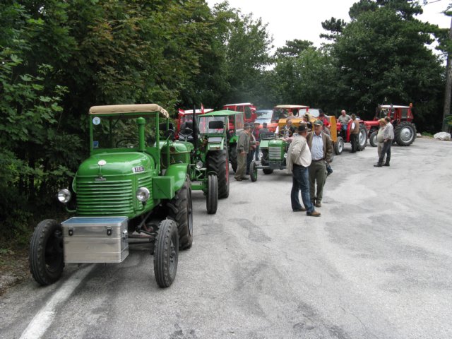 traktorausfahrtnr326072008143.jpg