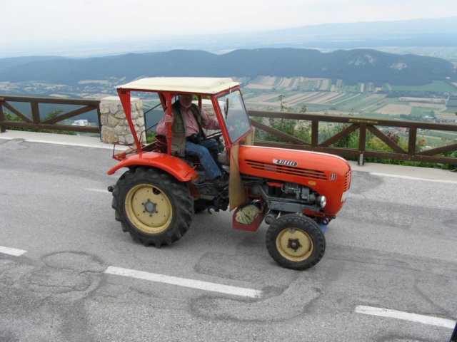 traktorausfahrtnr326072008171.jpg