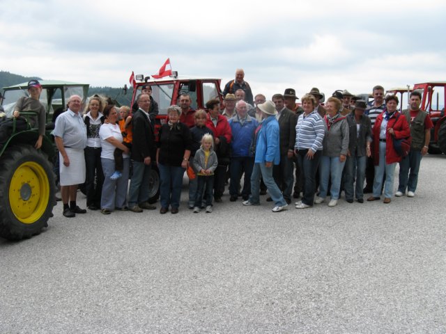 traktorausfahrtnr326072008195.jpg