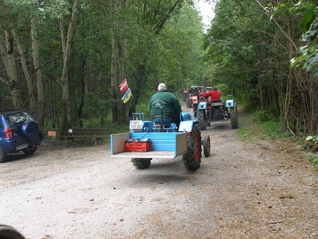kp7307921.jpg
