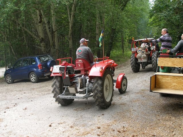 kp7307940.jpg